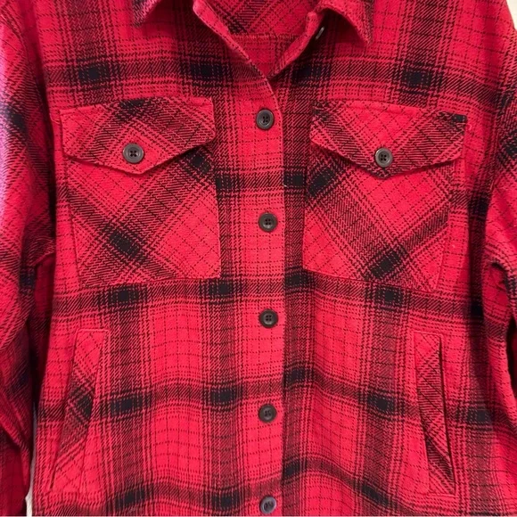 Women's Red Plaid Button-Up Jacket - Picture 4 of 5